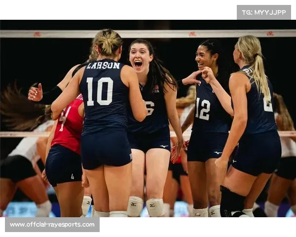 美国女排汤普森八获MVP，创单场20分以上次数纪录