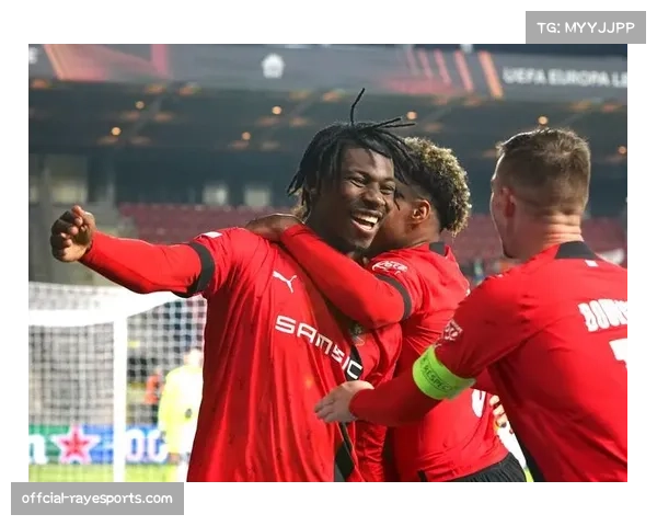 勒沃库森闪电出手,从法甲雷恩签下22岁中场阿蒂尔·泰特 勒沃库森闪电出手,从法甲雷恩签下22岁中场阿蒂尔·泰特