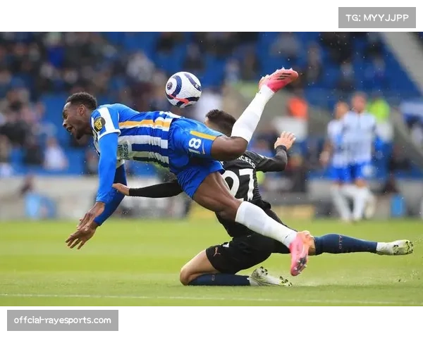 布雷斯特vs雷恩平手盘胶着,两队近期状态均不稳定 布雷斯特vs雷恩平手盘胶着,两队近期状态均不稳定